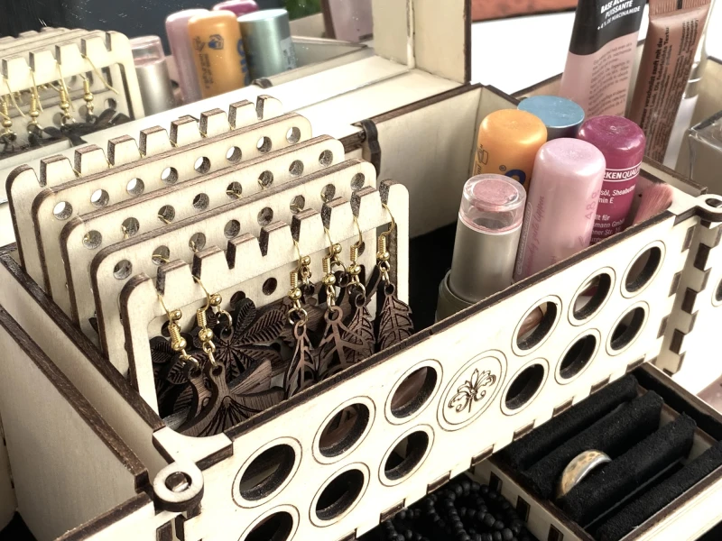 große klappbare Schmuckschatulle Schminkkiste Aufbewahrungsbox Organizer - Laserschnittdatei Pdf Ai Dxf Svg für Ohrhänger Ringe Ketten uvm.