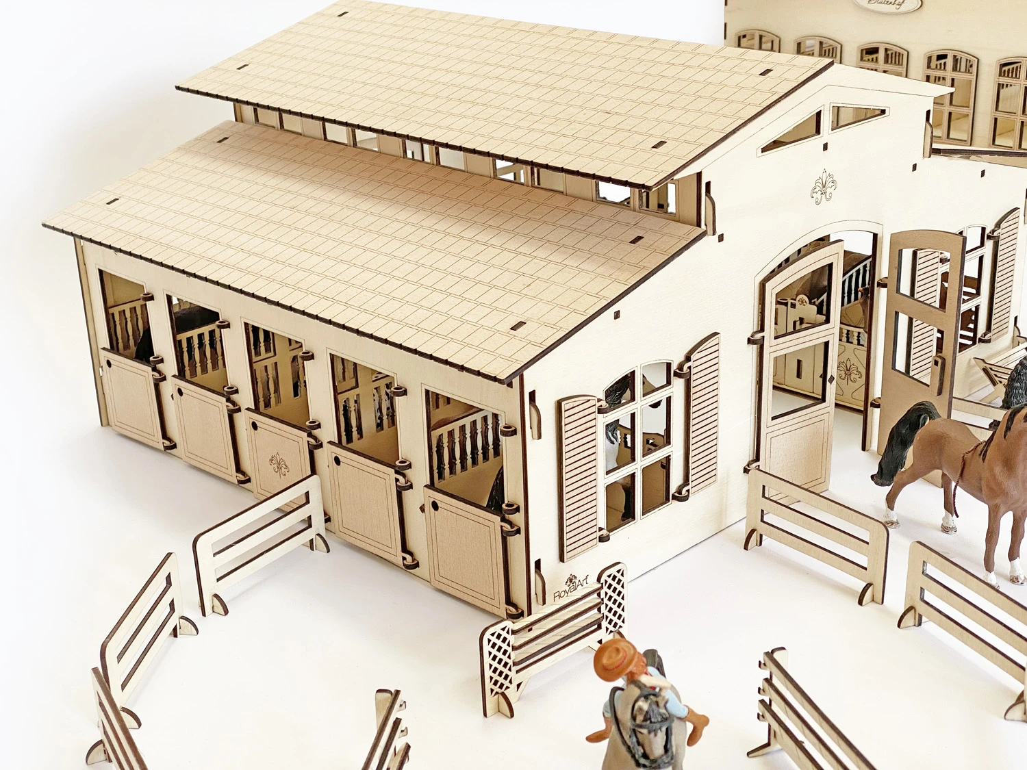 Haus mit 10 Pferdeboxen