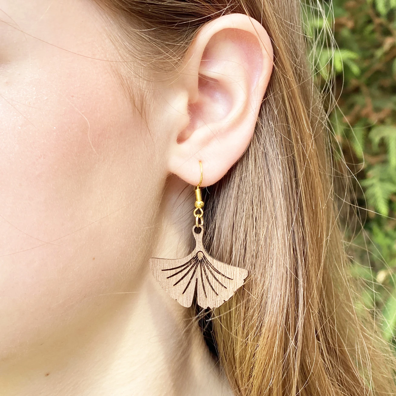 Beautiful earrings European and American leaves - laser cut file Pdf Ai Dxf Svg - Bonus: dove and feather