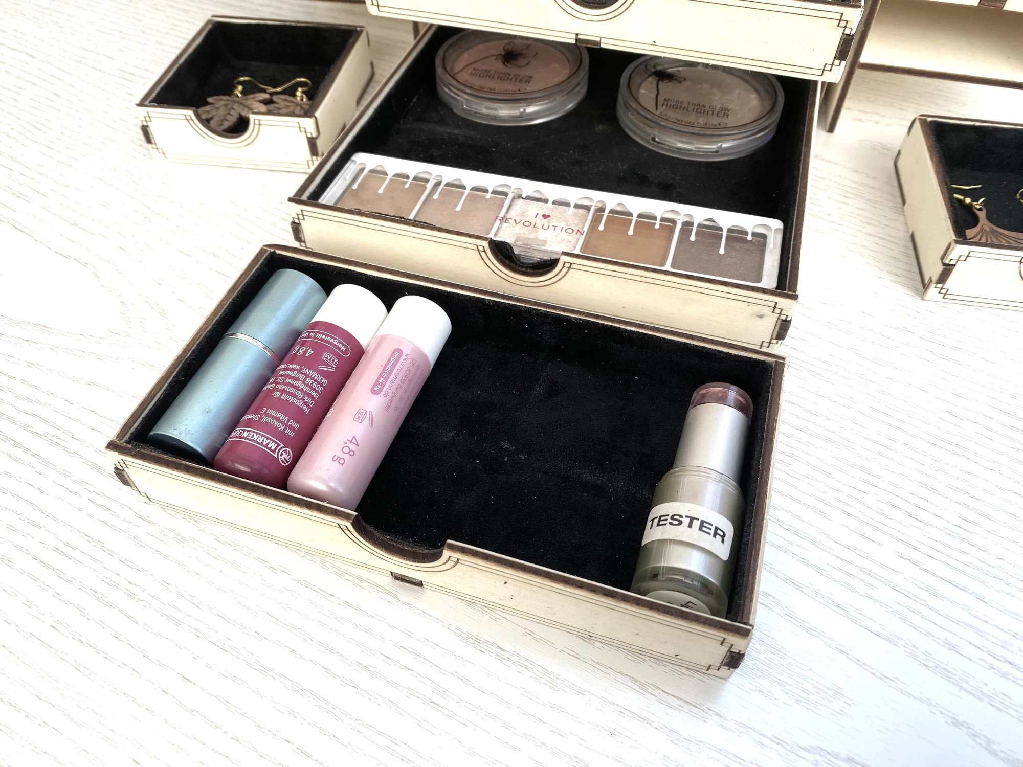 großer klappbarer Organizer Aufbewahrungsbox - Laserschnittdatei Pdf Ai Dxf Svg für Ohrhänger Ringe Ketten uvm.