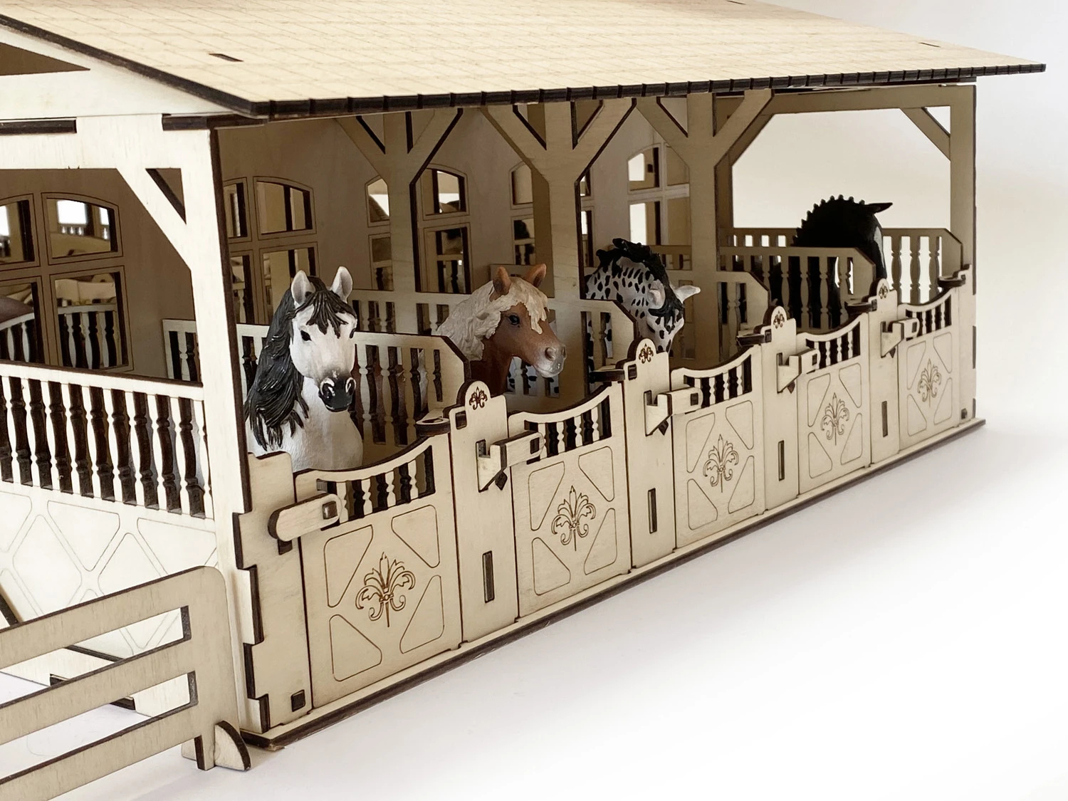Laser file - House with 20 horse boxes consisting of 2 wall shelves with accessories