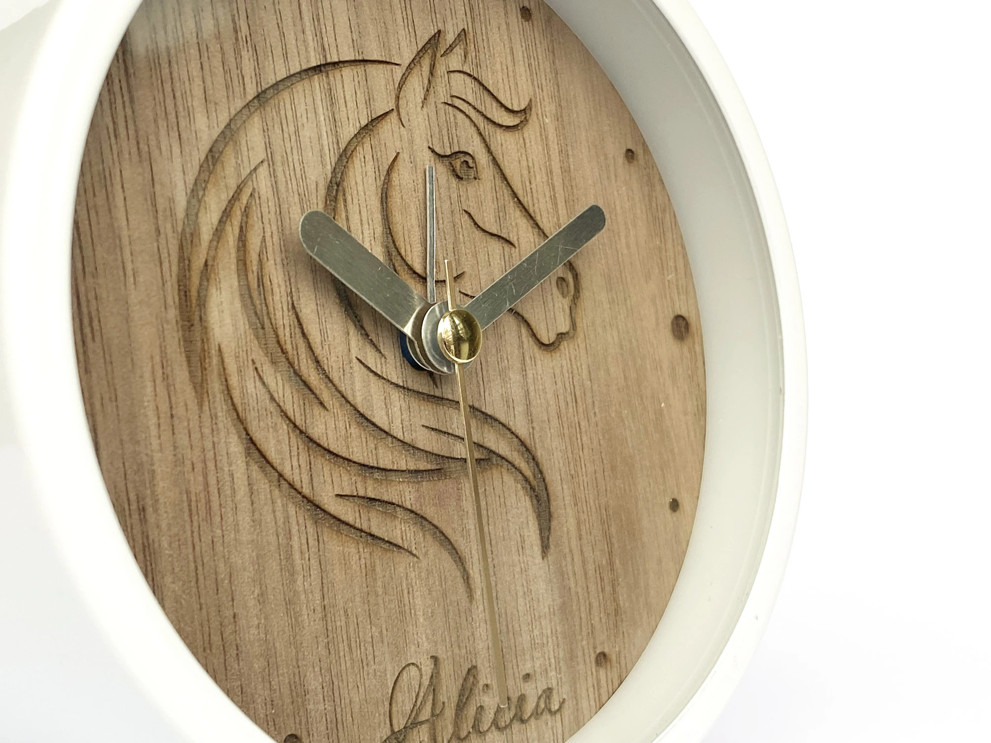 Weißer Wecker Nuss - individualisierbar